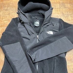 North Face Denali women’s jacket size medium